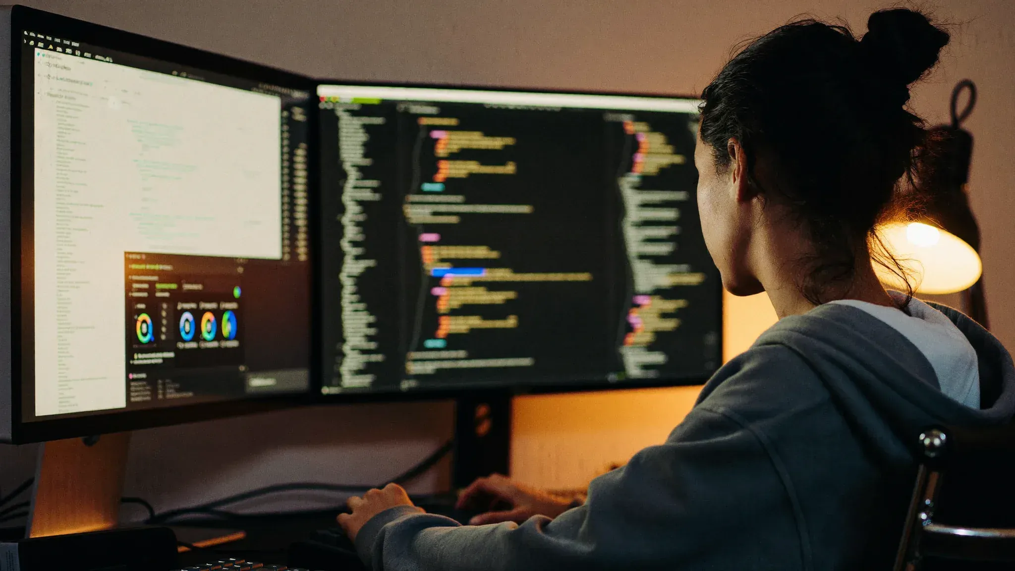 Developer on Mac getting screen guidance for an unfamiliar dev tool beside their IDE